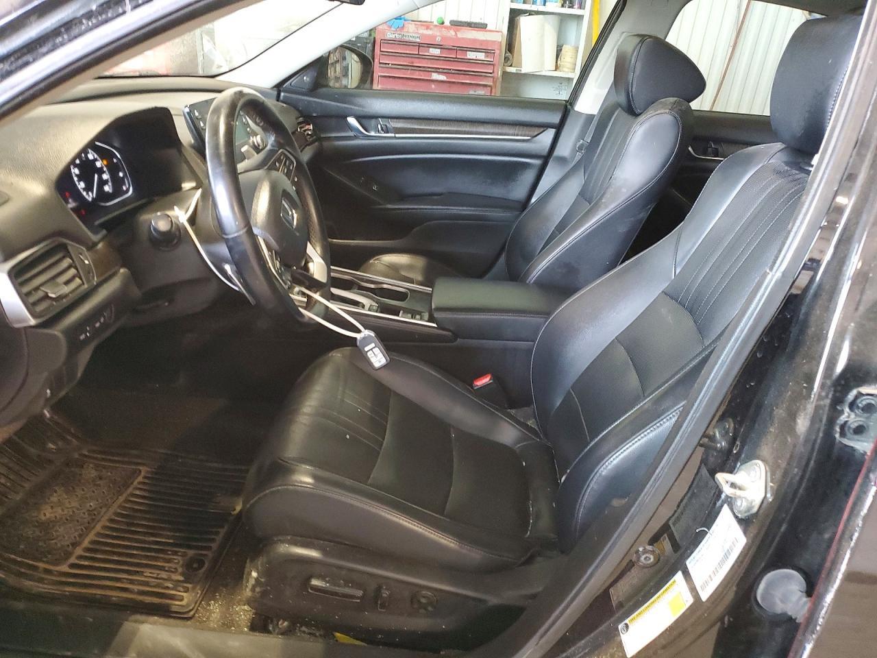 2018 Honda Accord Touring - Фото 7