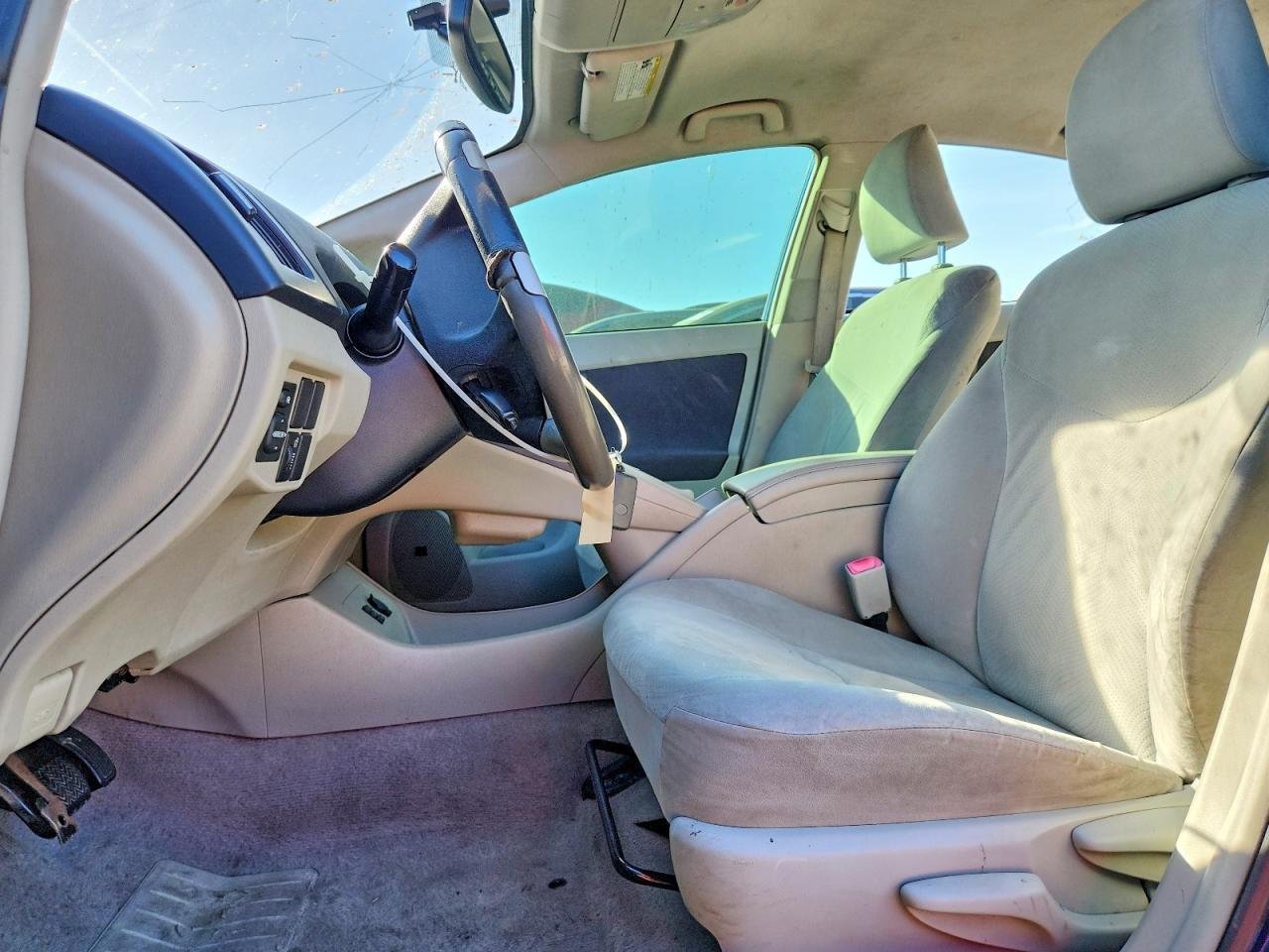 2010 Toyota Prius Iv - Фото 7
