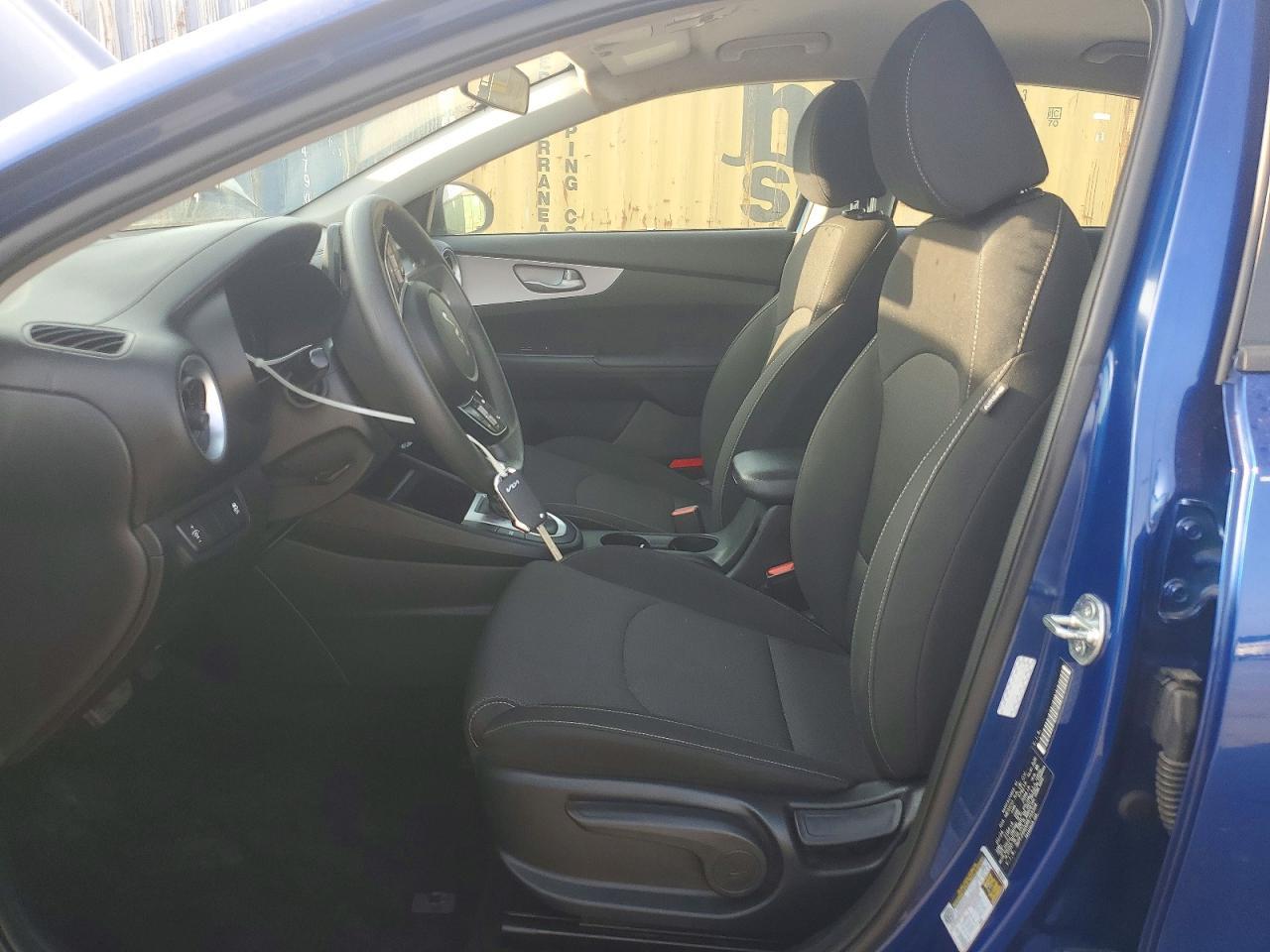 2024 Kia Forte Lxs - Image 7
