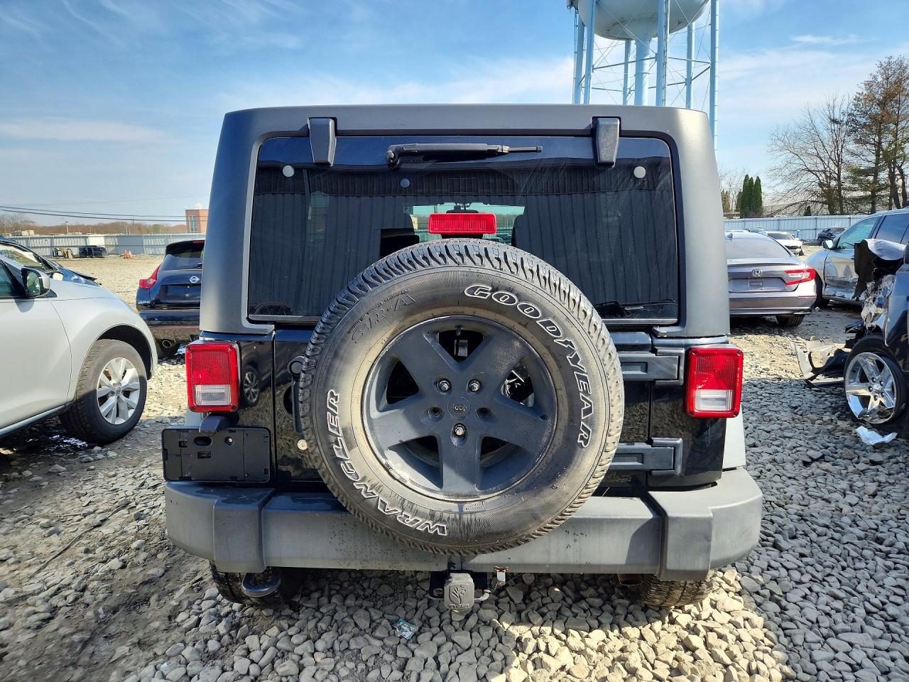 2014 Jeep Wrangler Unlimited Sport - Image 6