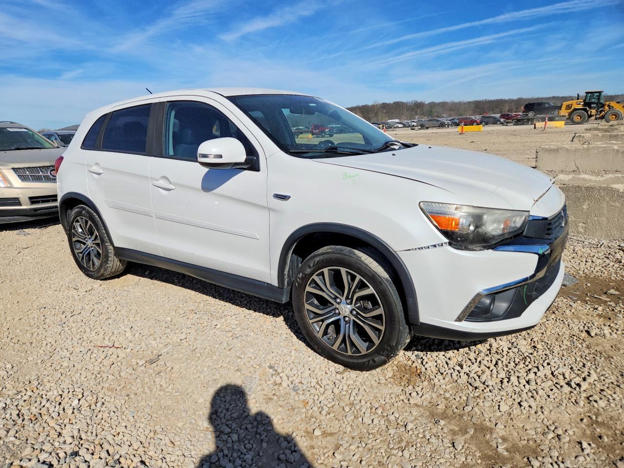 2016 Mitsubishi Outlander Sport Es - Фото 4