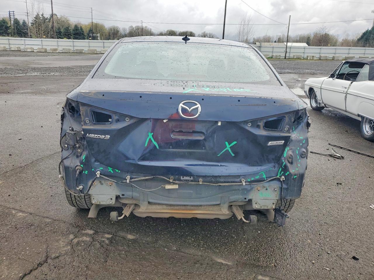 2017 Mazda 3 Touring - Image 6