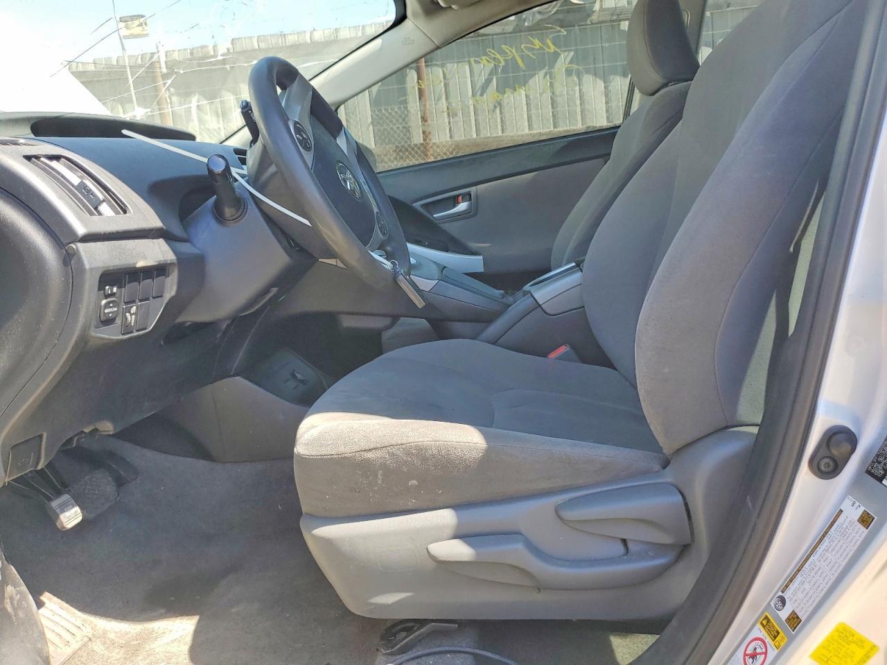 2014 Toyota Prius Two - Image 7