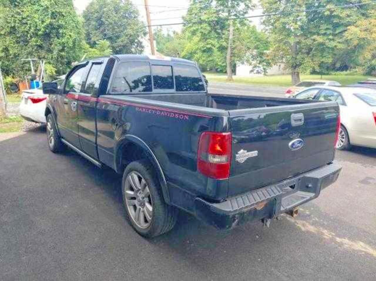 2006 Ford F150 - Image 3
