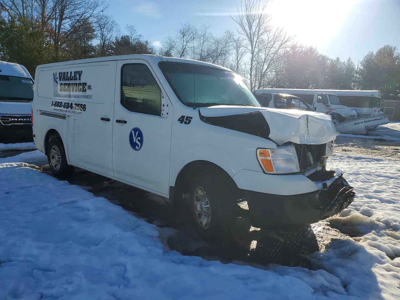 2015 Nissan Nv - Фото 4