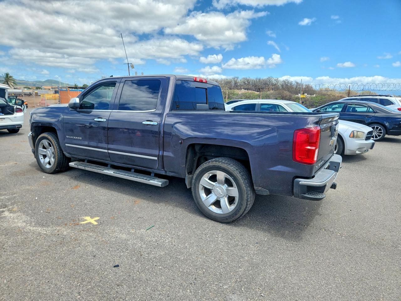 2016 Chevrolet Silverado - Image 2