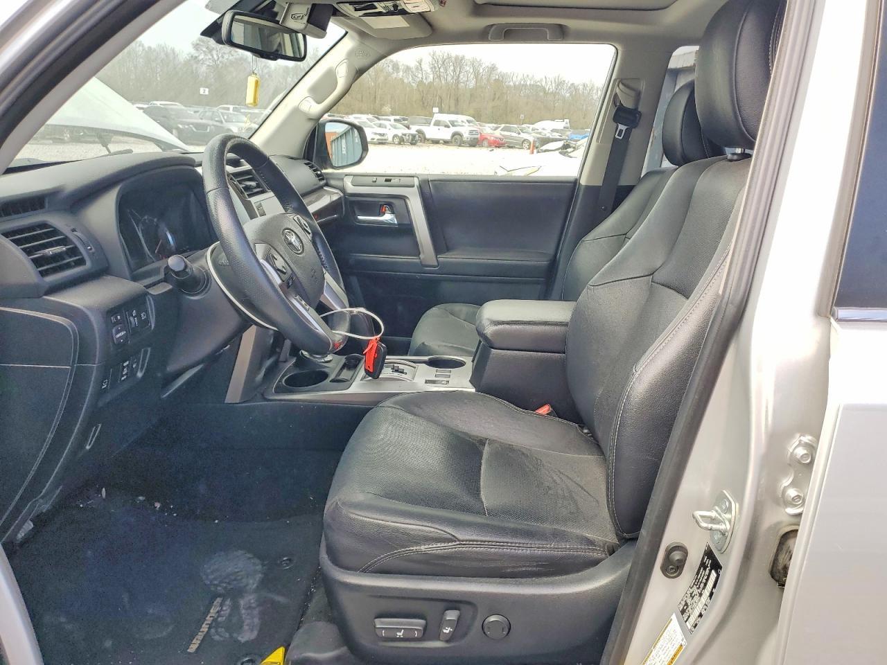 2022 Toyota 4Runner Limited - Фото 7