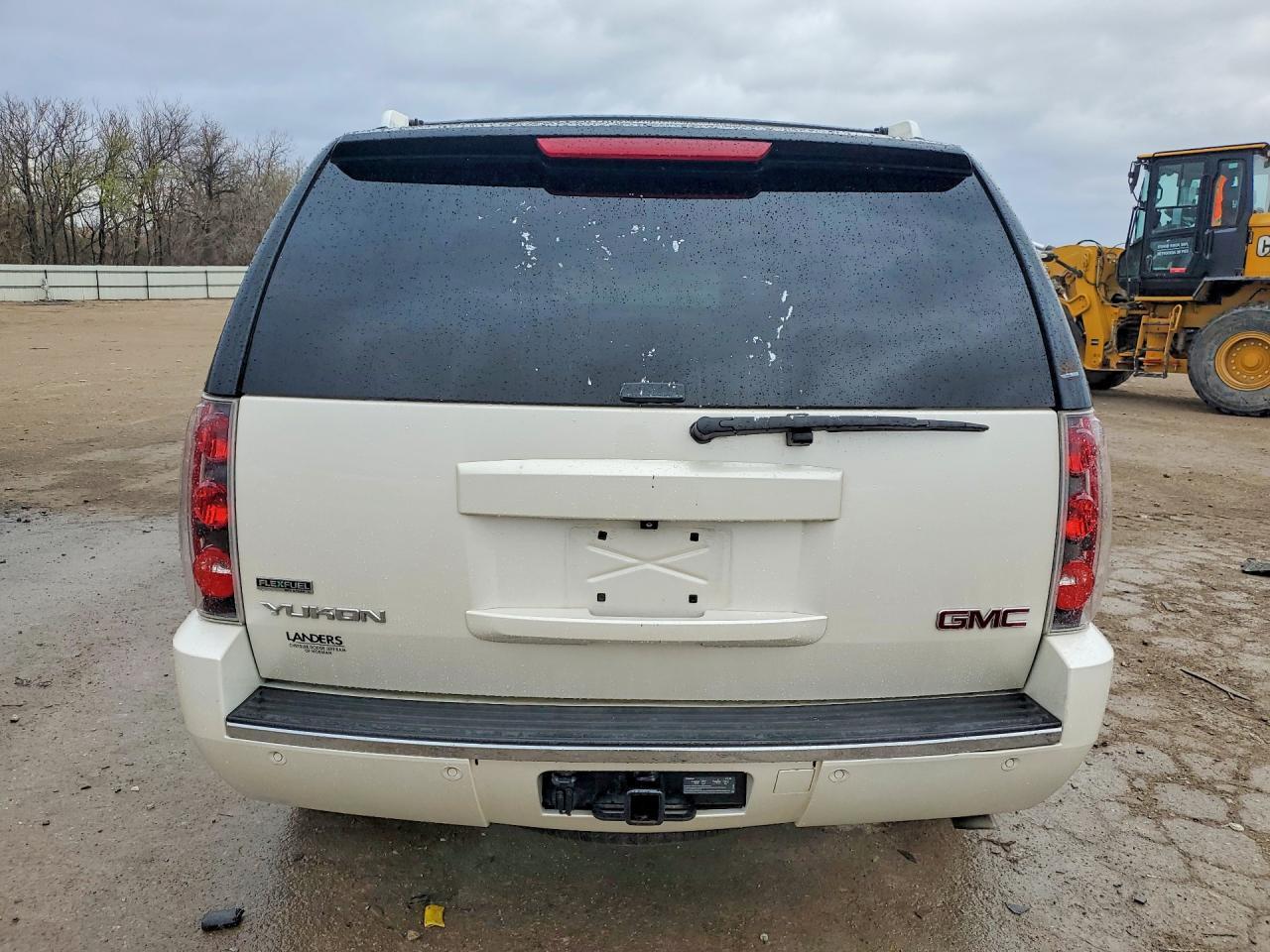 2012 GMC Yukon Denali - Фото 6