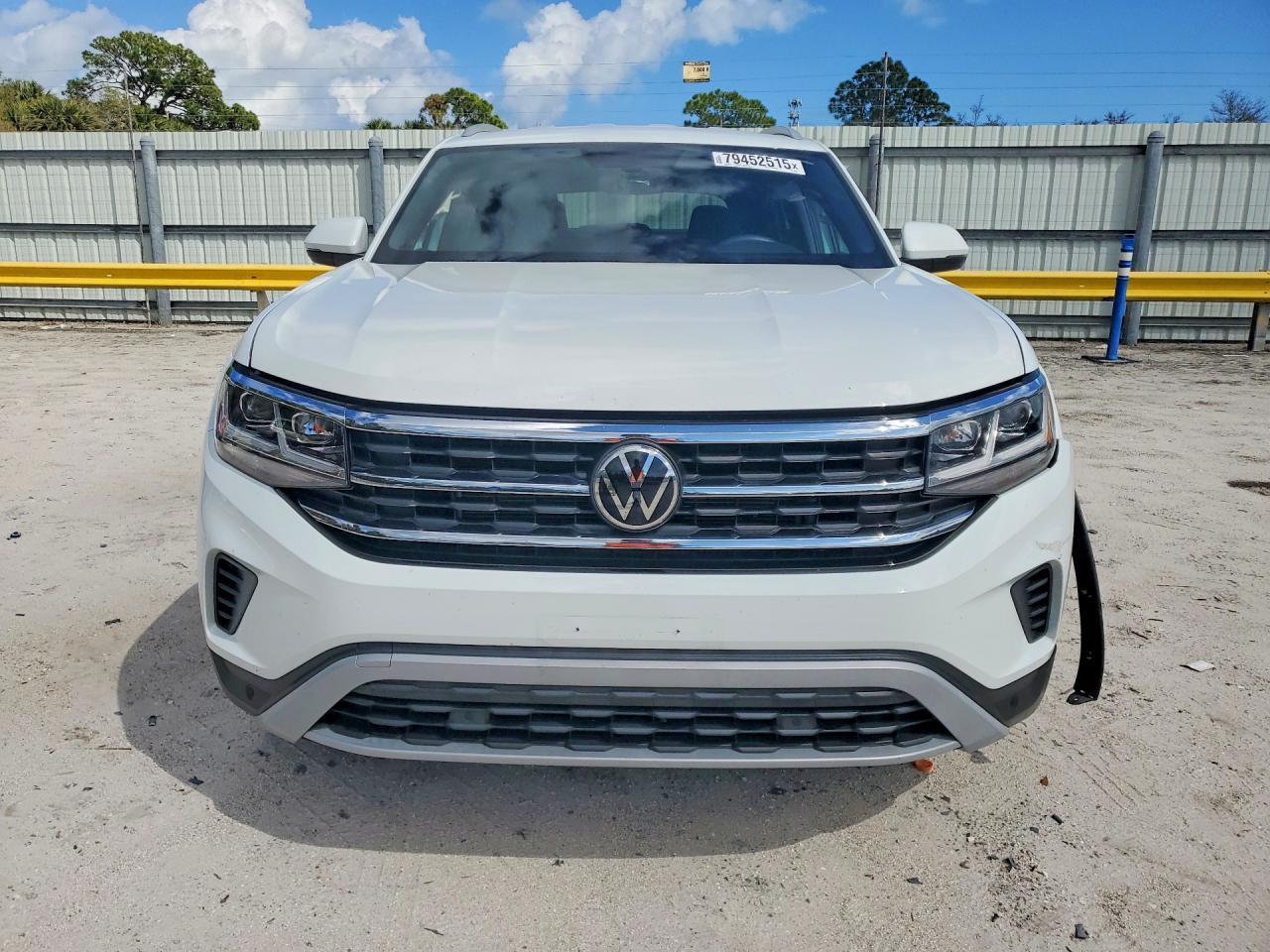 2020 Volkswagen Atlas Cross Sport Se - Фото 5