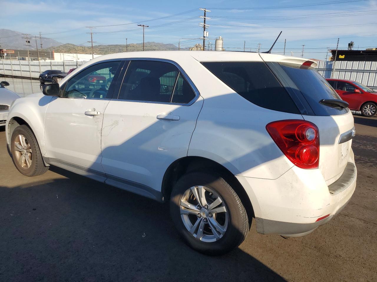 2013 Chevrolet Equinox Ls - Фото 2