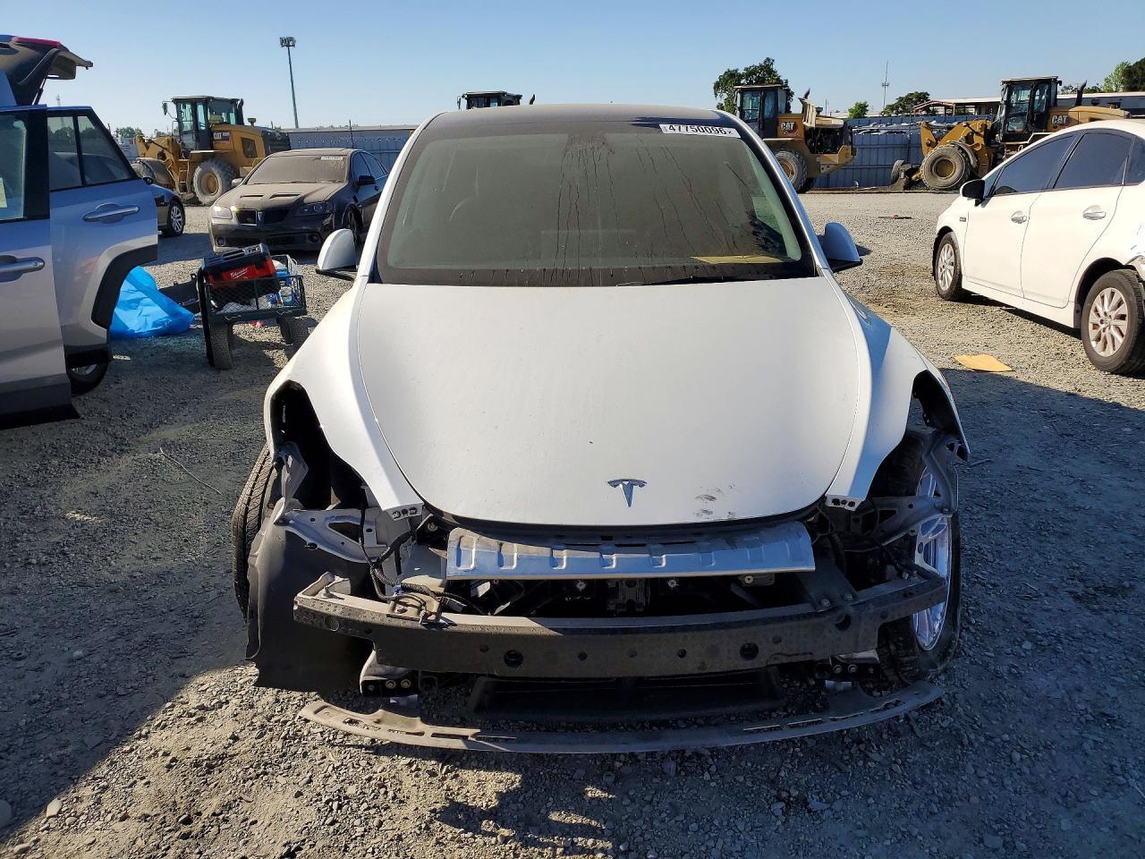 2021 Tesla Model Y - Фото 5