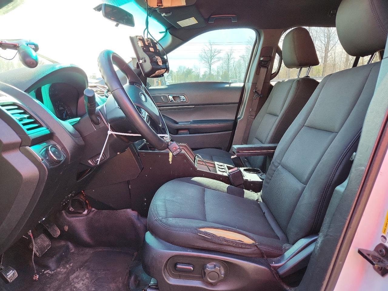 2016 Ford Explorer Police Interceptor - Image 7