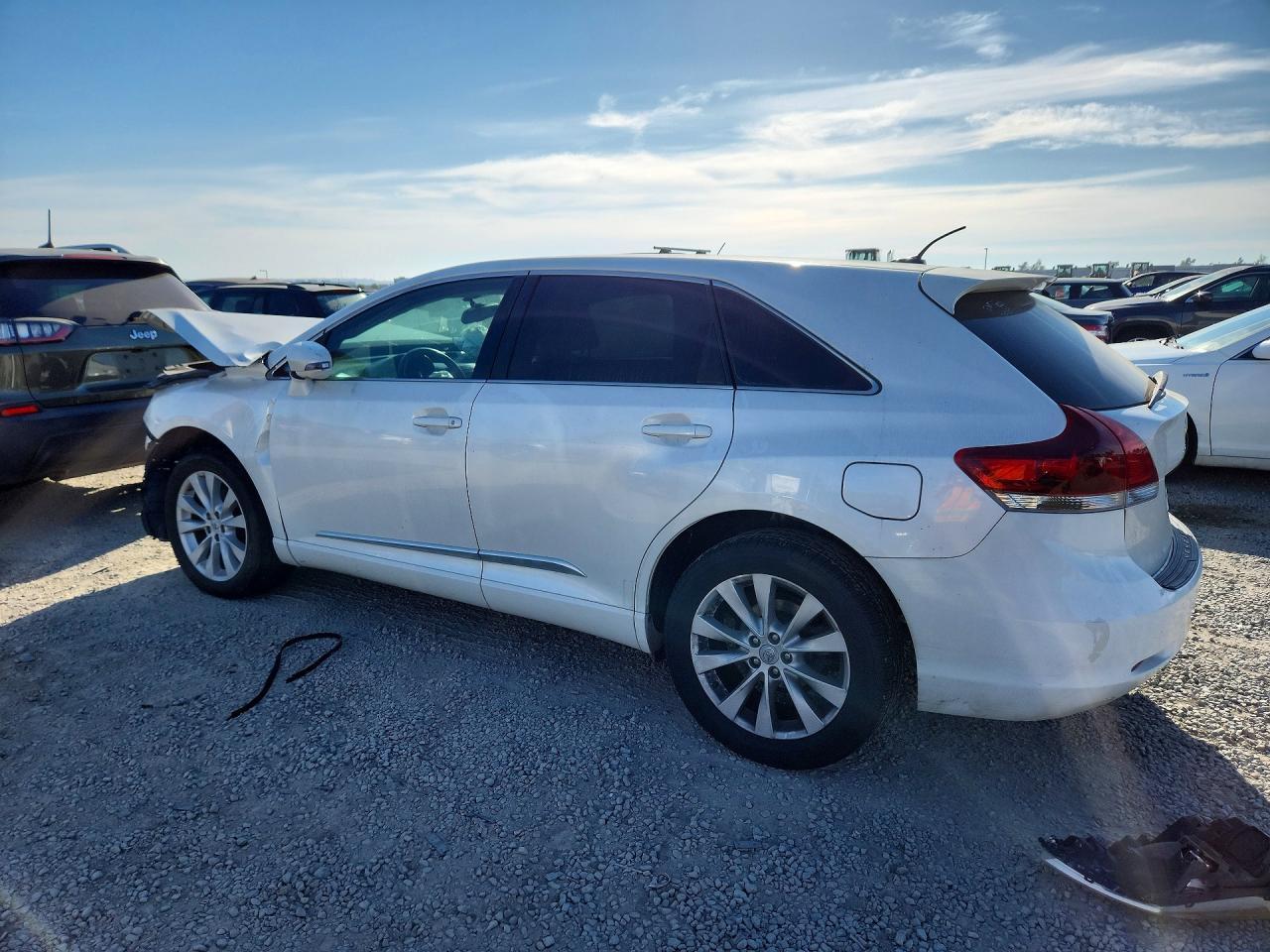 2013 Toyota Venza Le - Фото 2
