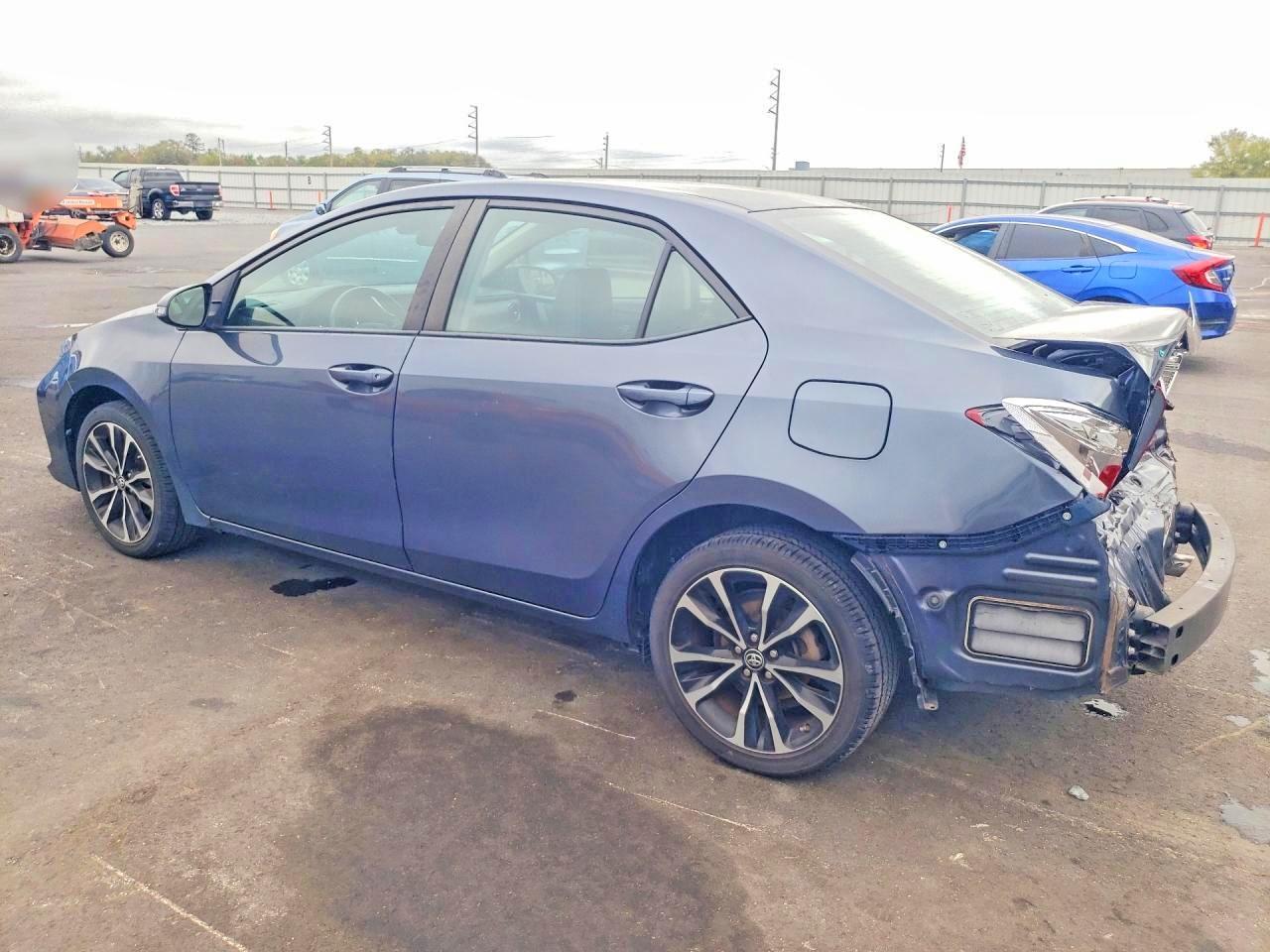 2019 Toyota Corolla Se - Image 2