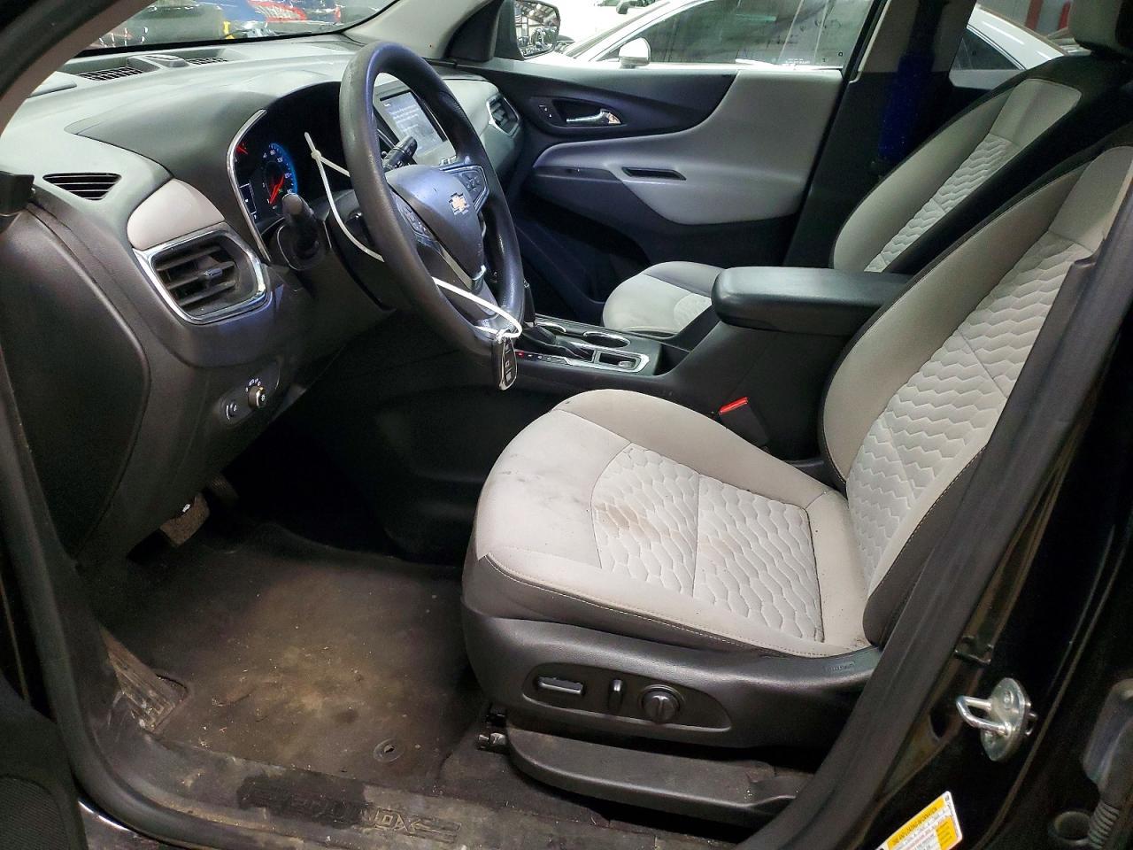 2021 Chevrolet Equinox Ls - Image 7