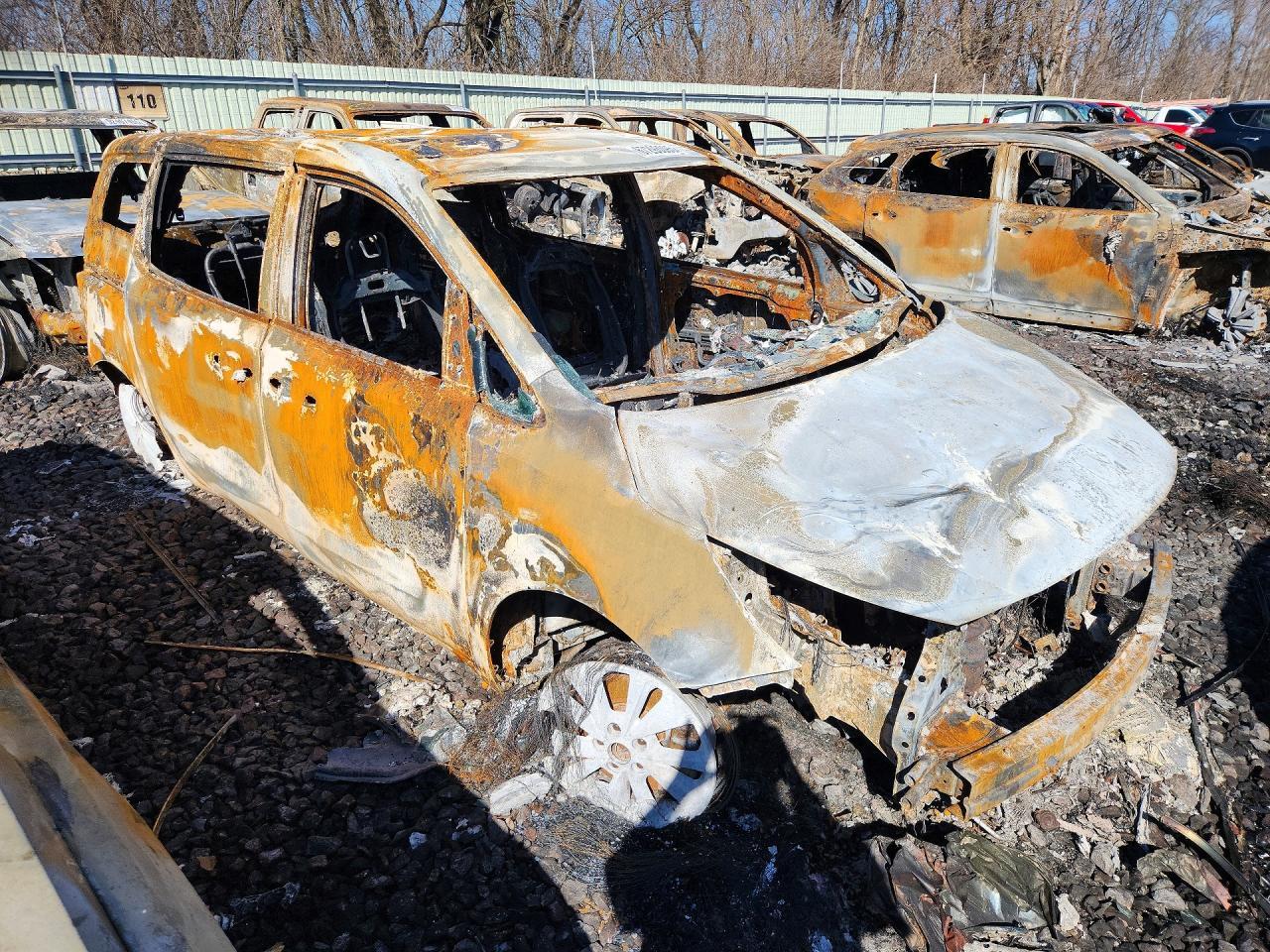 2016 Kia Sedona Lx - Image 4