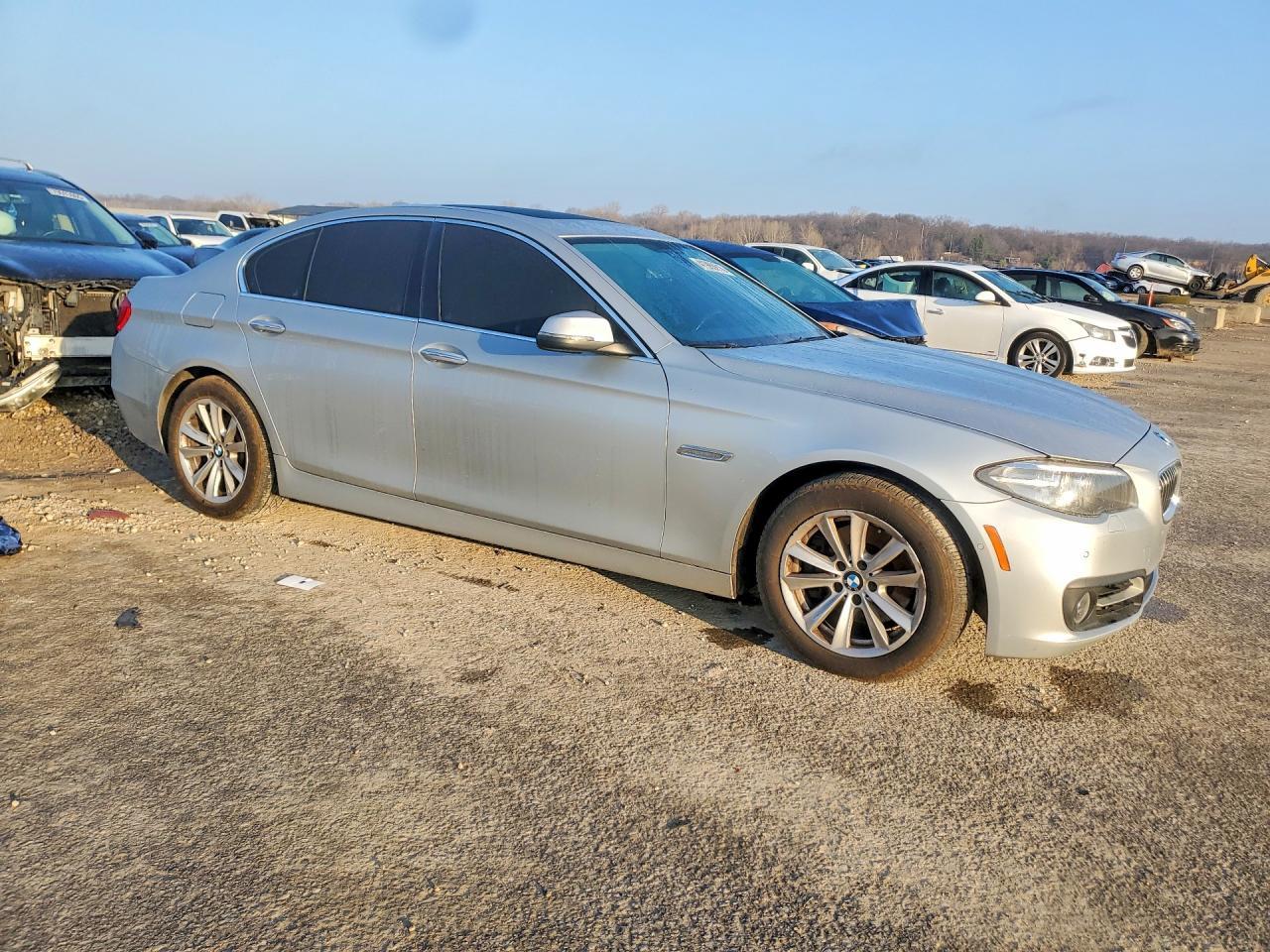 2015 BMW 528 Xi - Фото 4