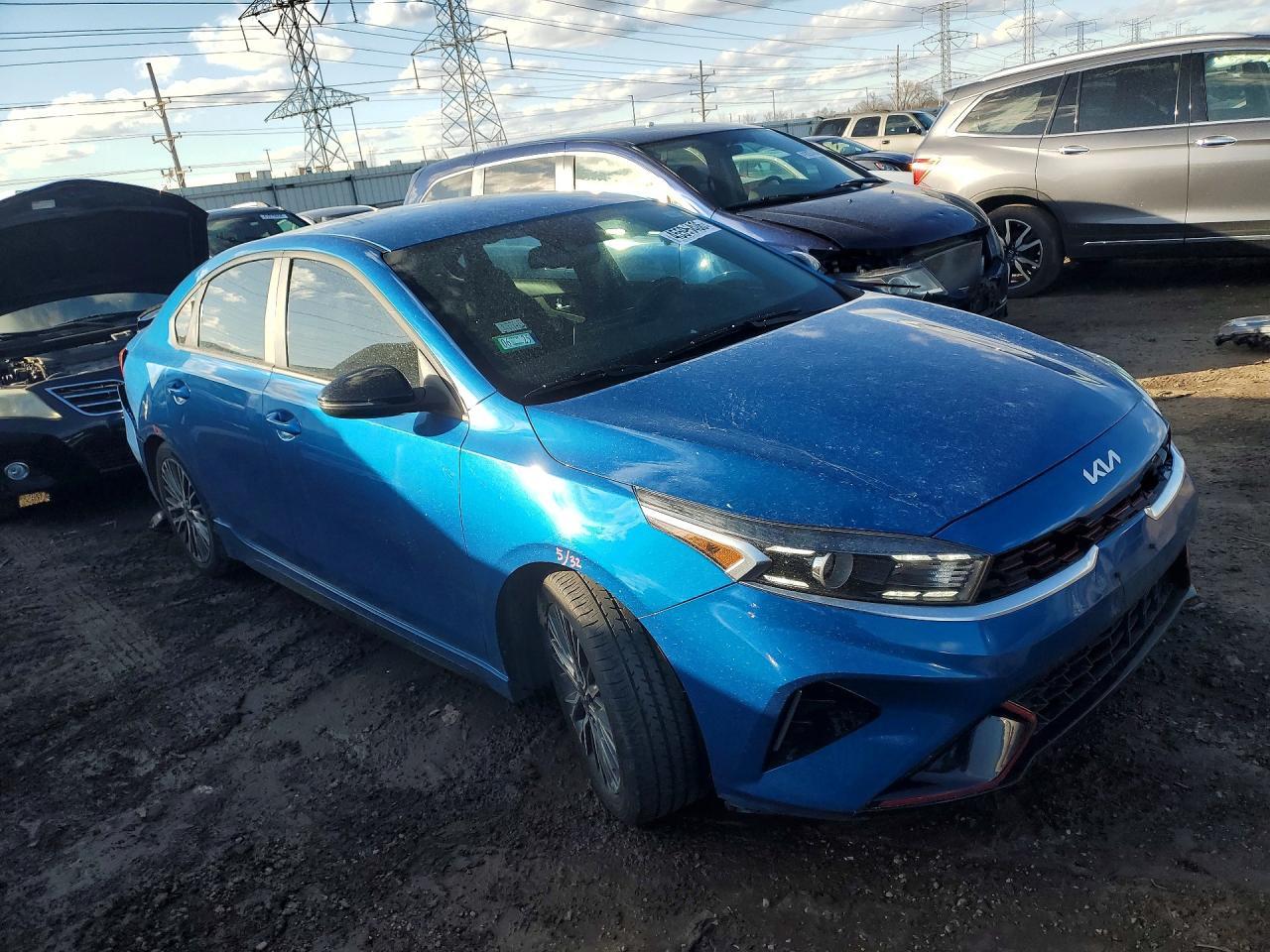 2022 Kia Forte Gt-Line - Фото 4