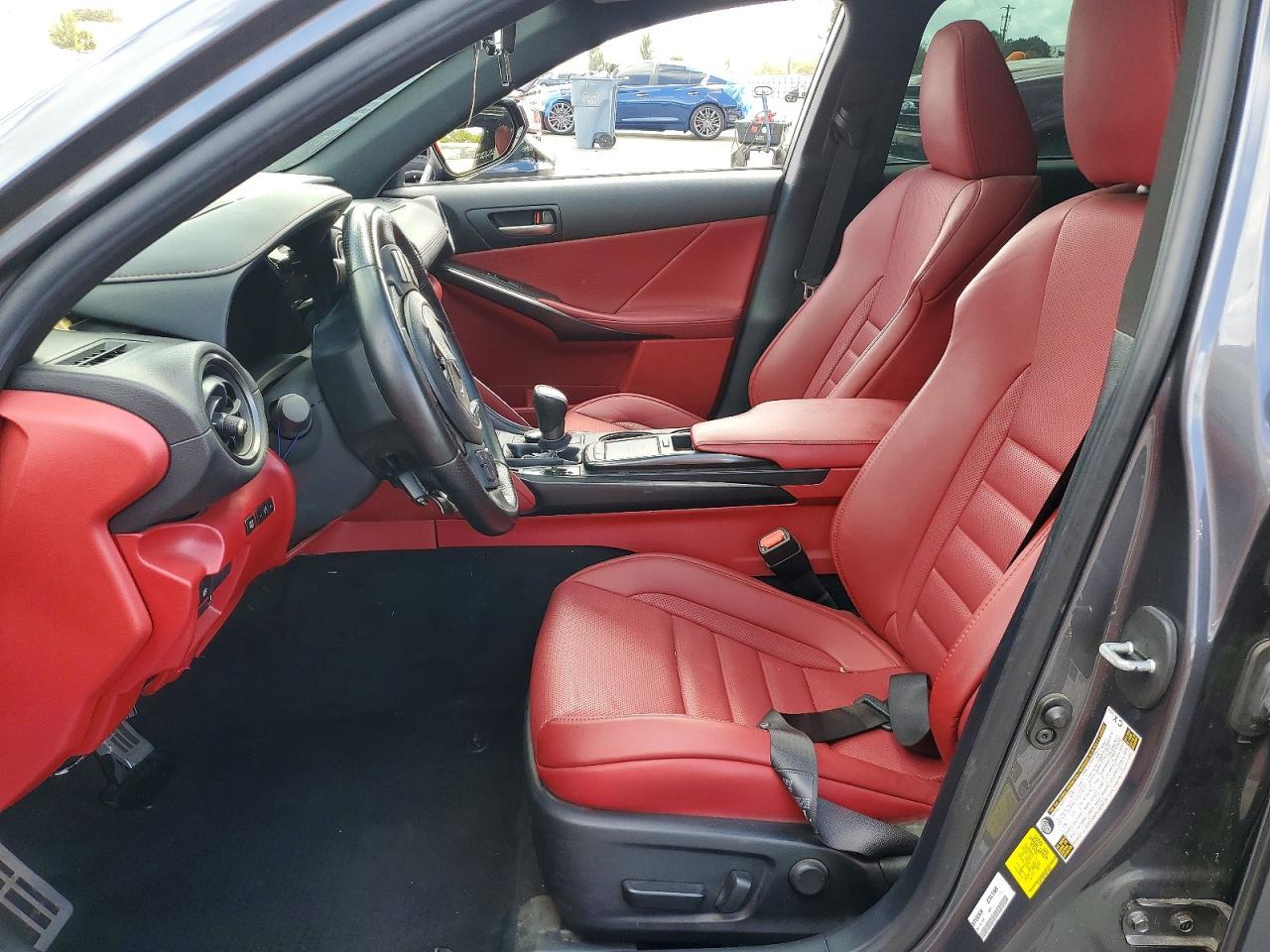 2023 Lexus Is 350 F Sport - Image 7