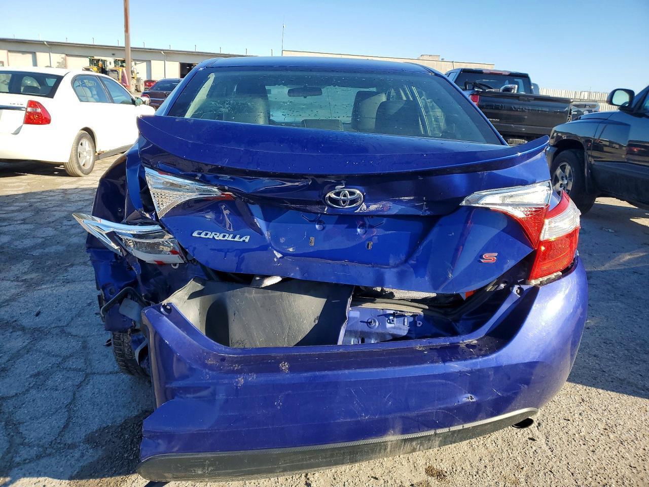 2015 Toyota Corolla S - Фото 6