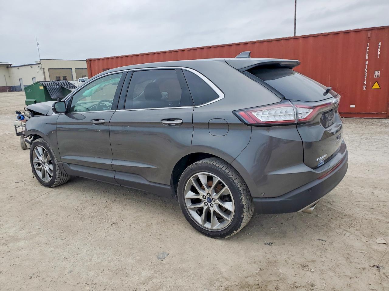 2017 Ford Edge Titanium - Фото 2