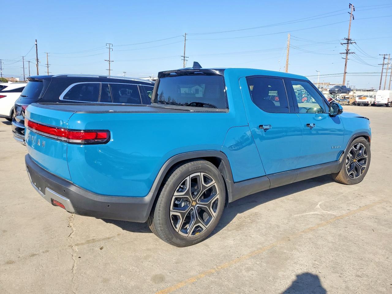 2025 Rivian R1T Adventure - Image 3