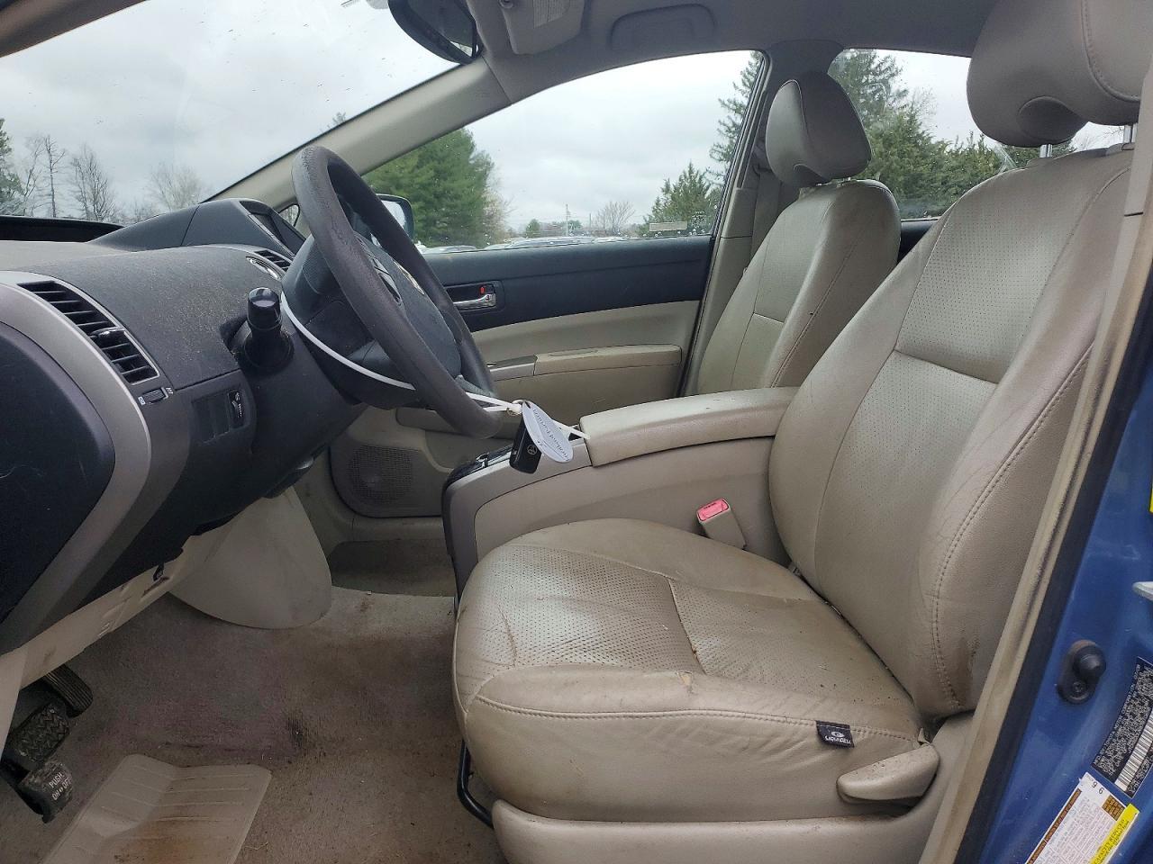 2008 Toyota Prius Touring - Image 7
