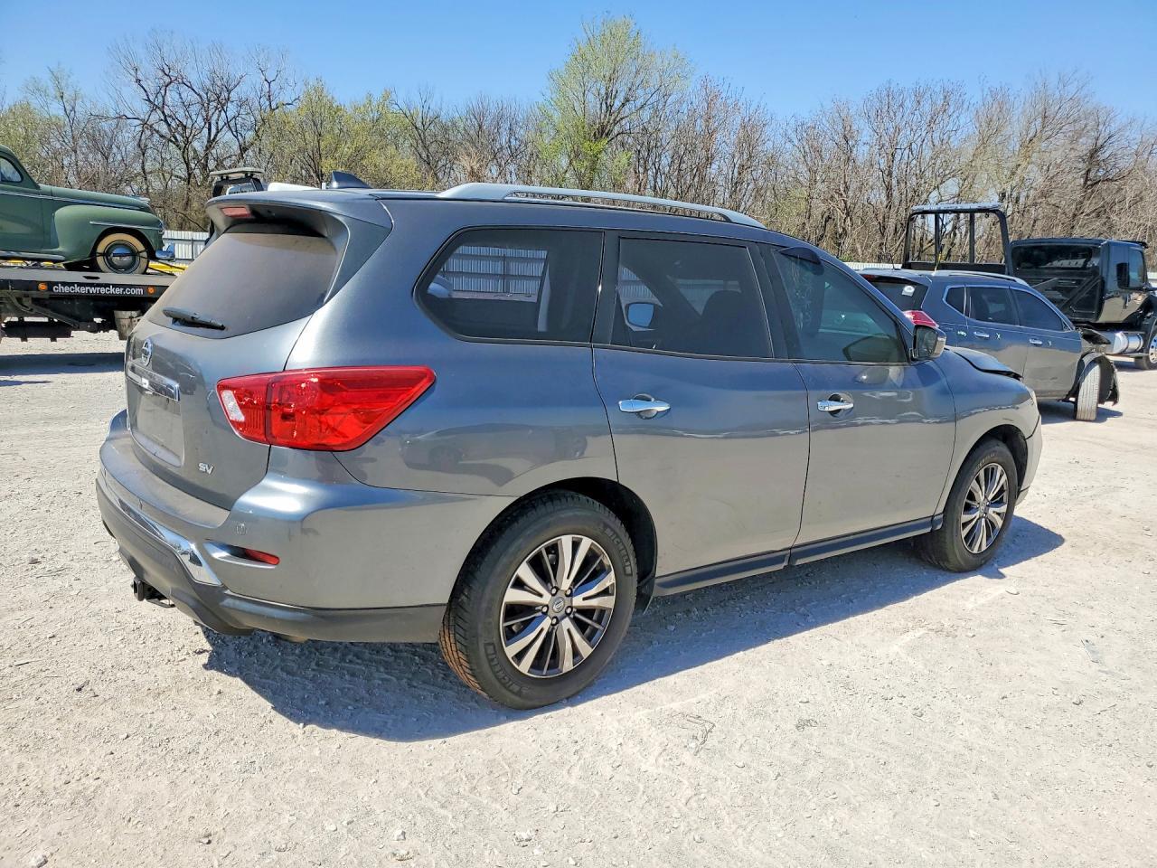 2019 Nissan Pathfinder Sv - Фото 3