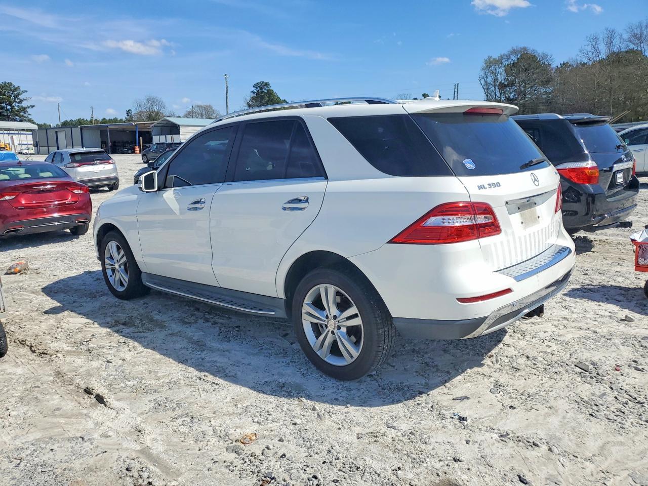 2014 Mercedes-Benz Ml 350 4Matic - Image 2