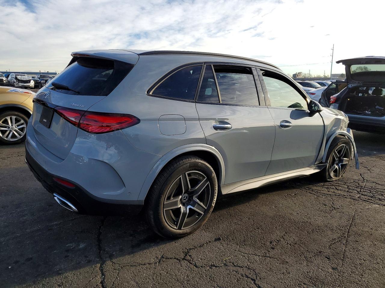 2025 Mercedes-Benz Glc 300 4Matic - Image 3