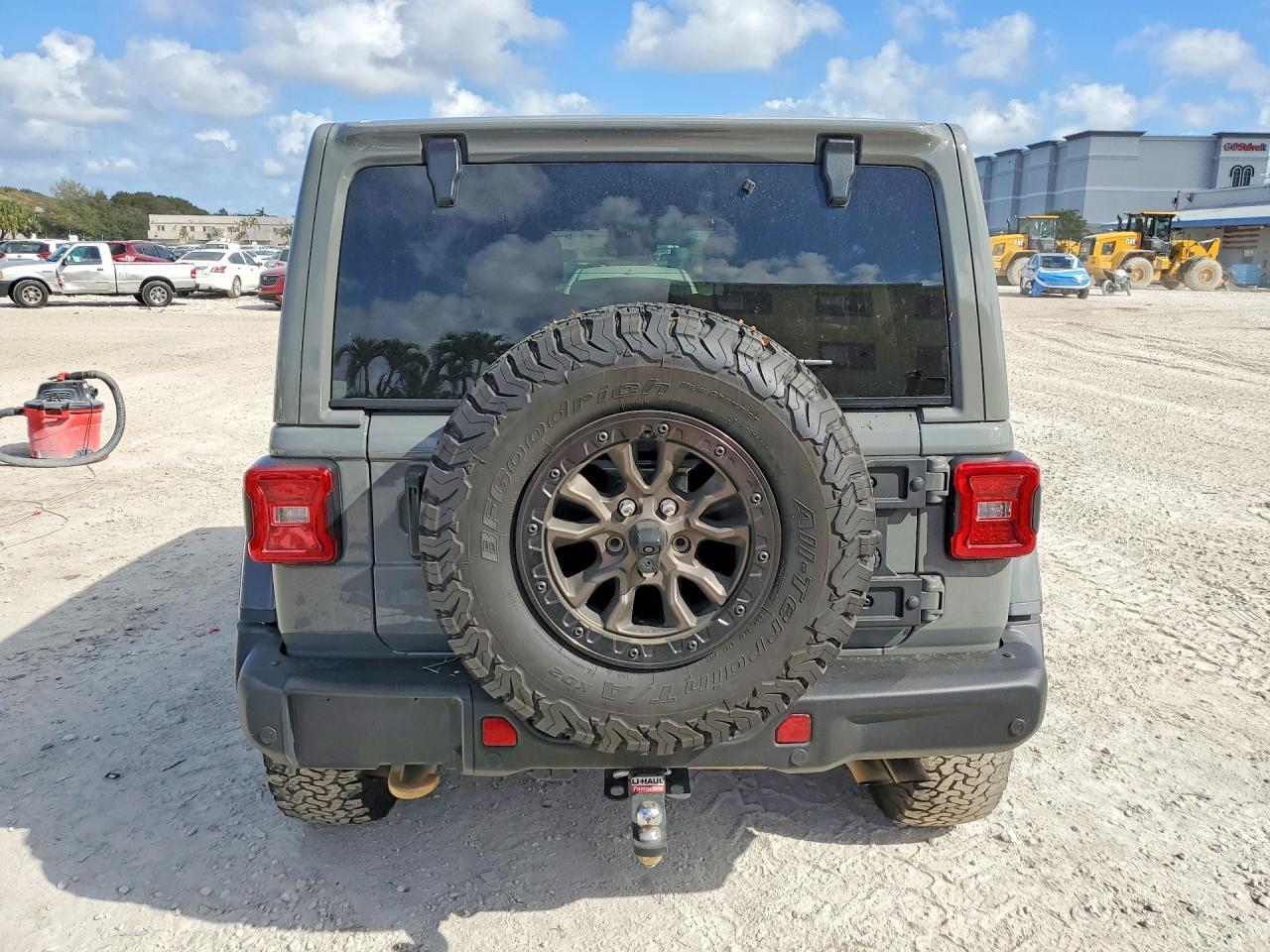 2021 Jeep Wrangler Unlimited Rubicon 392 - Фото 6