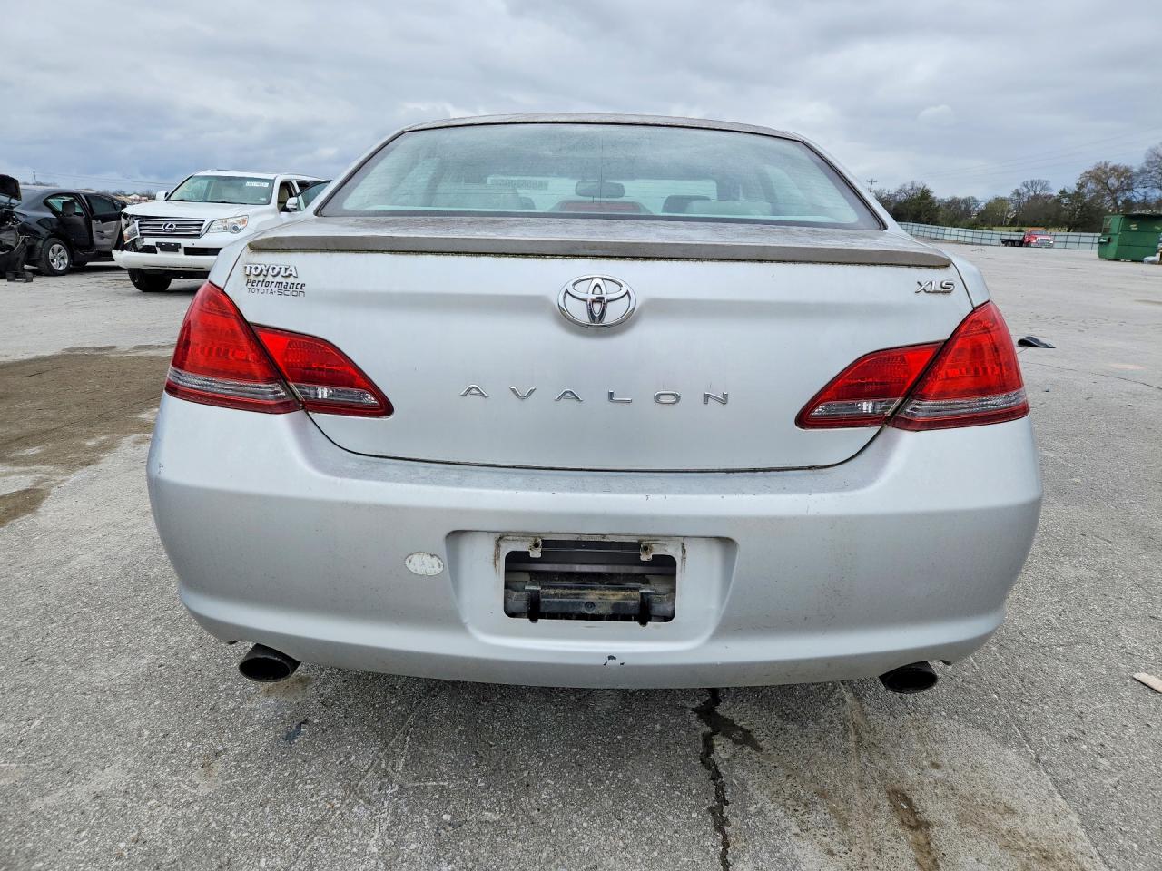 2008 Toyota Avalon Xls - Image 6
