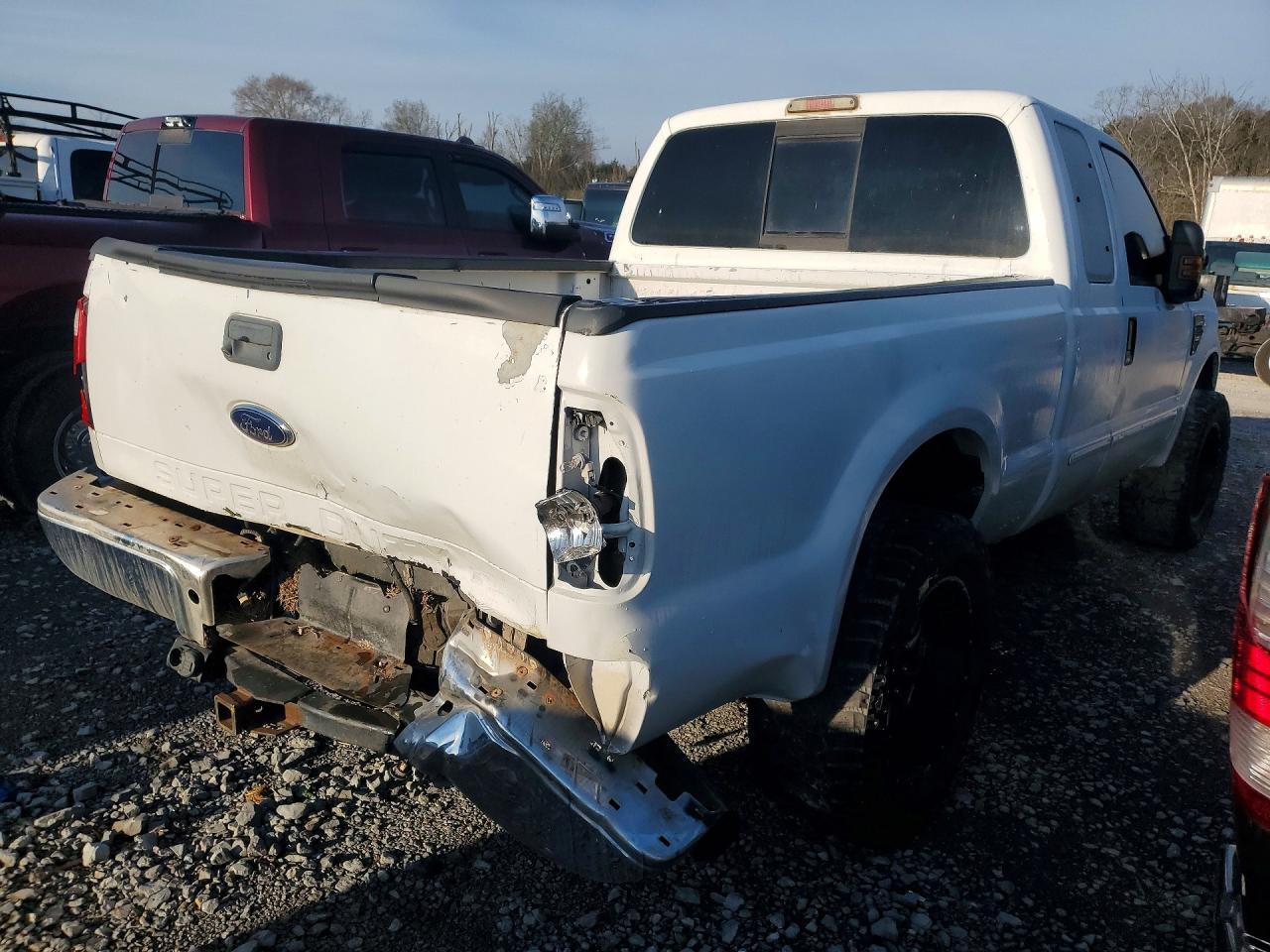 2010 Ford F250 Super Duty - Фото 3