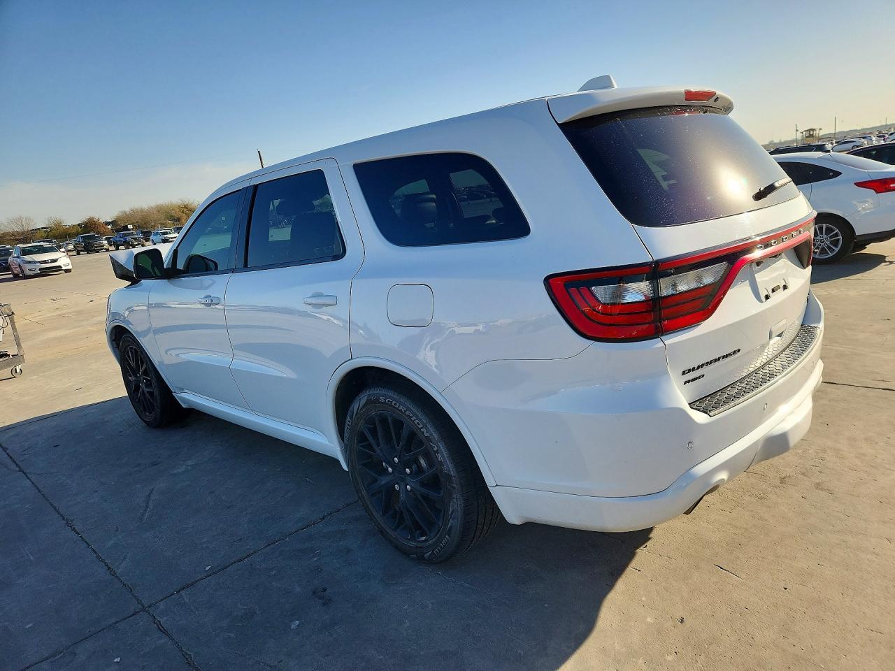 2016 Dodge Durango R - Image 2