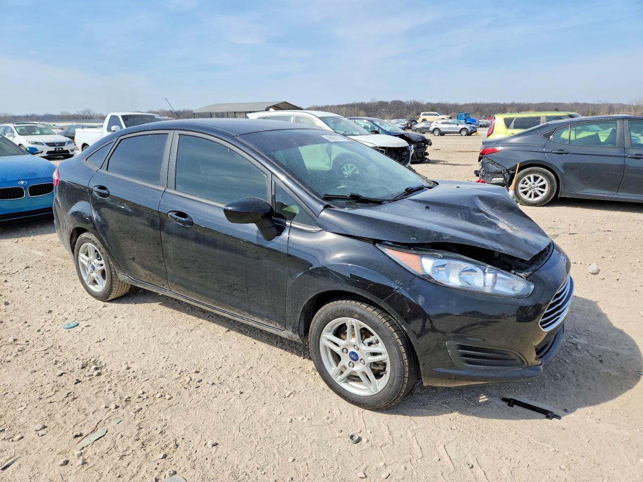 2018 Ford Fiesta Se - Фото 4