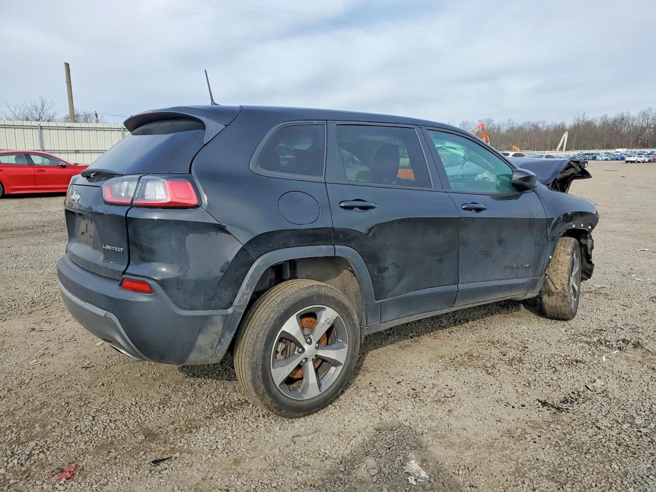 2022 Jeep Cherokee Limited - Image 3