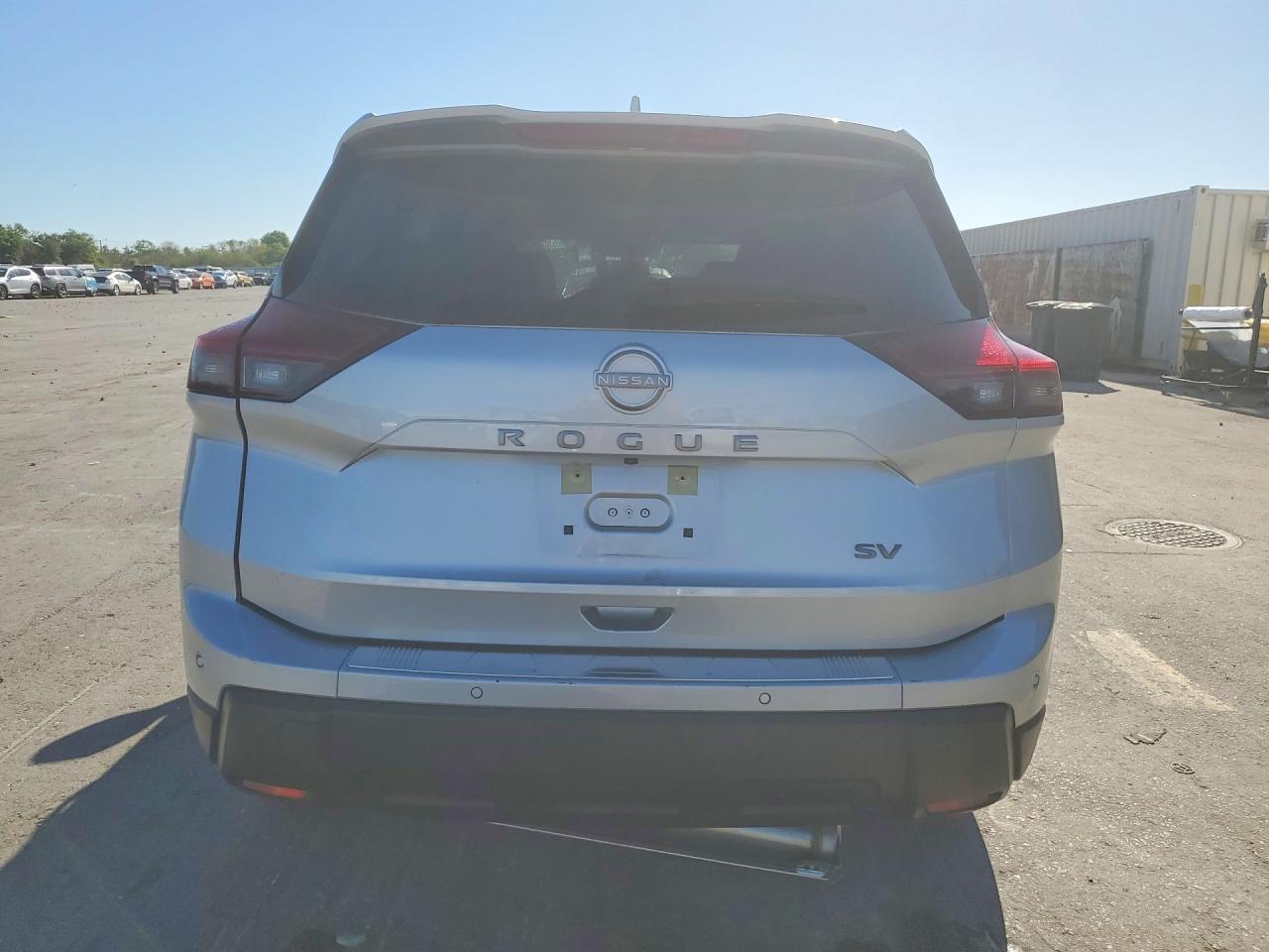 2024 Nissan Rogue Sv - Фото 6