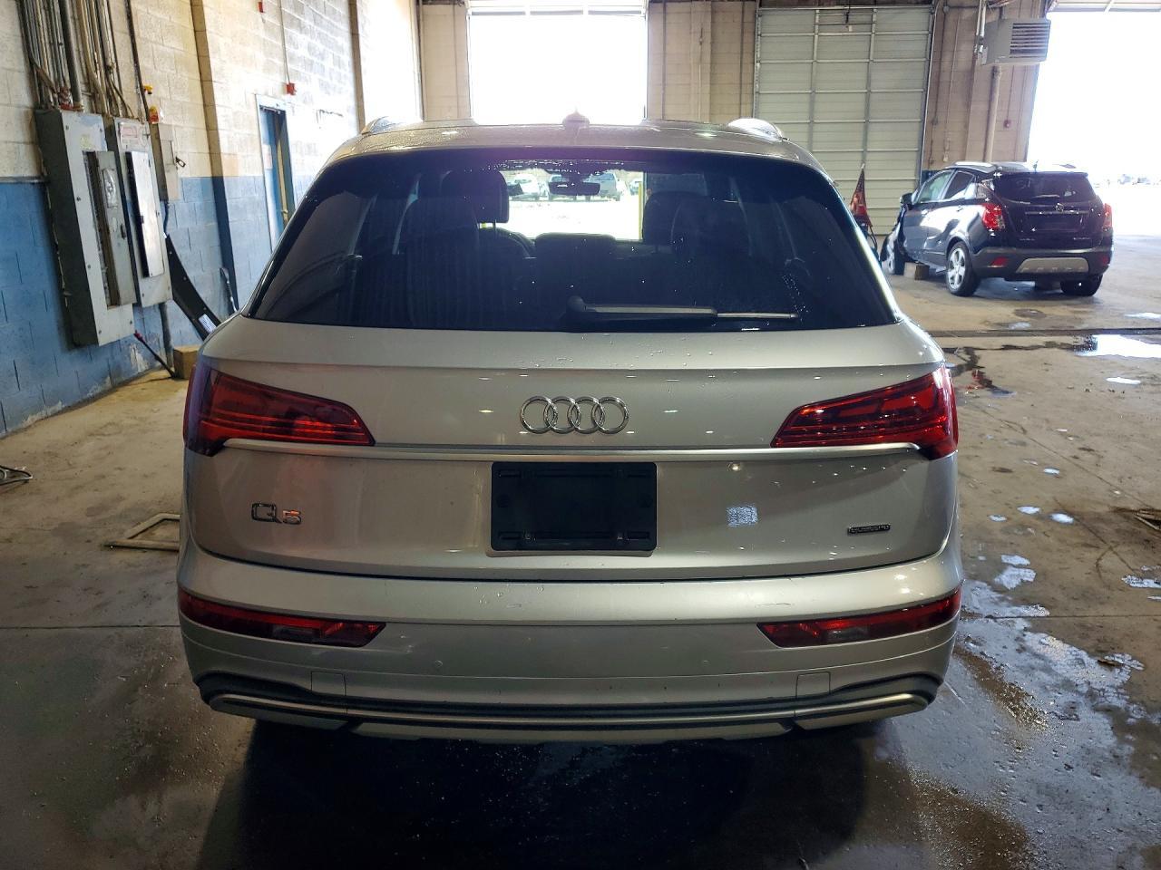 2023 Audi Q5 Premium 40 - Фото 6