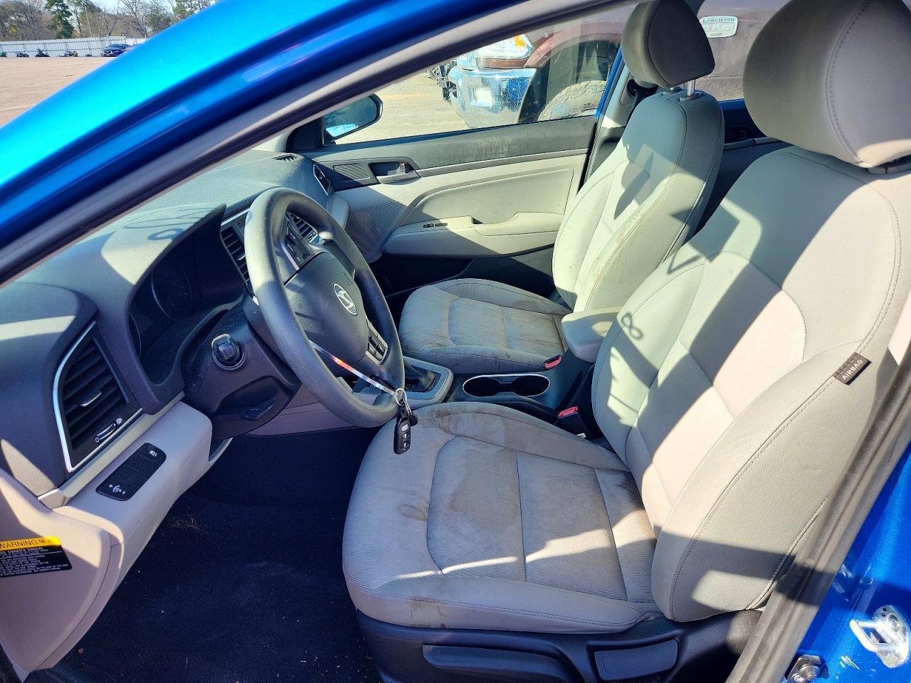2017 Hyundai Elantra Se - Фото 7