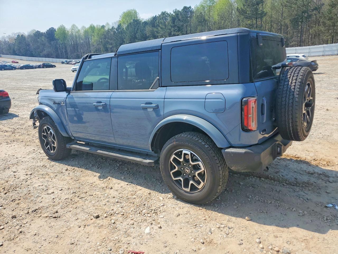 2024 Ford Bronco Outer Banks - Фото 2