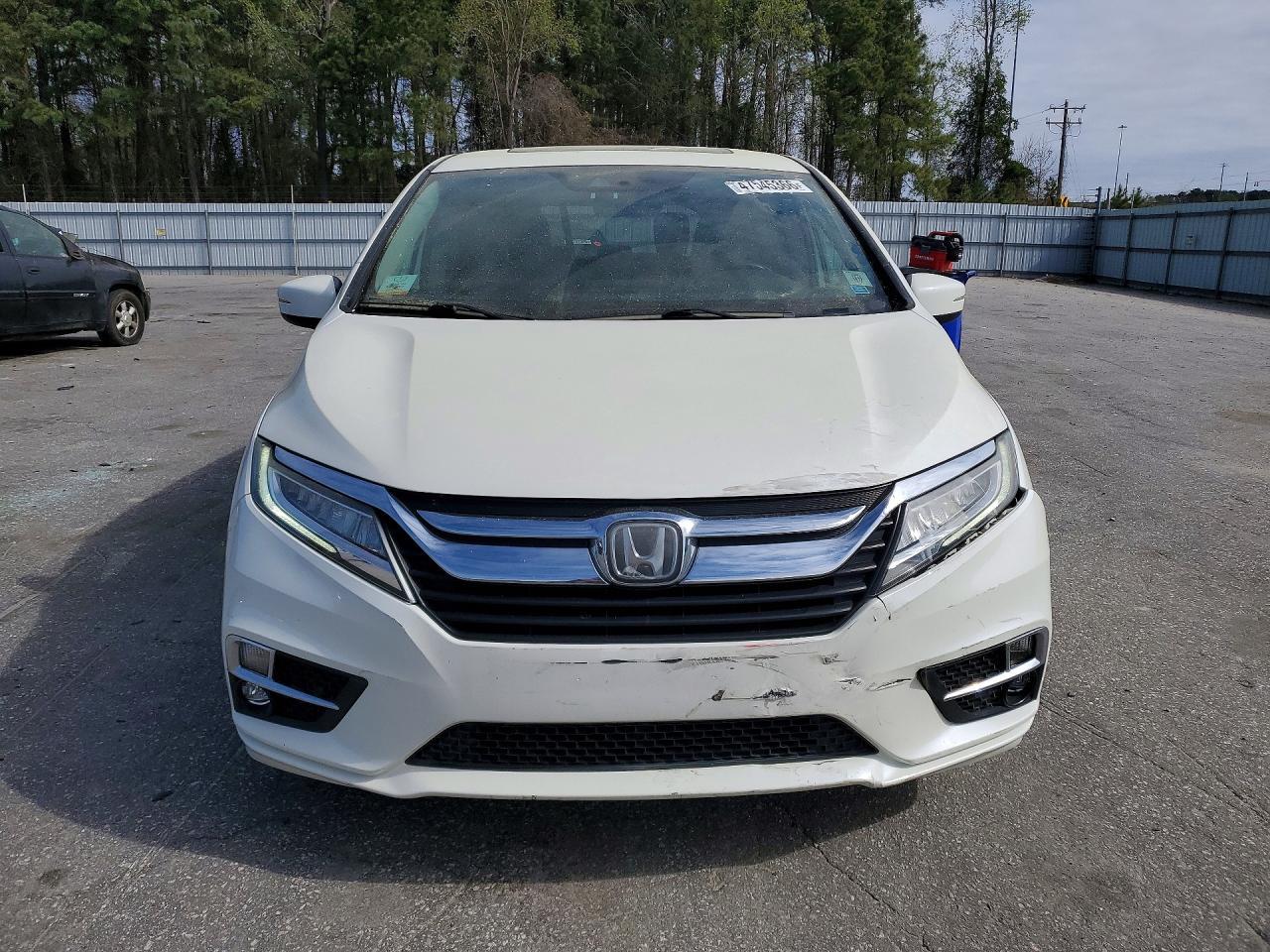 2018 Honda Odyssey Touring - Фото 5
