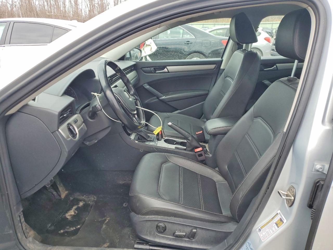 2020 Volkswagen Passat Se - Image 7