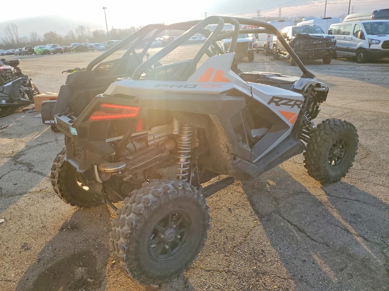 2024 Polaris Rzr Pro Xp Utility Vehicle - Фото 4