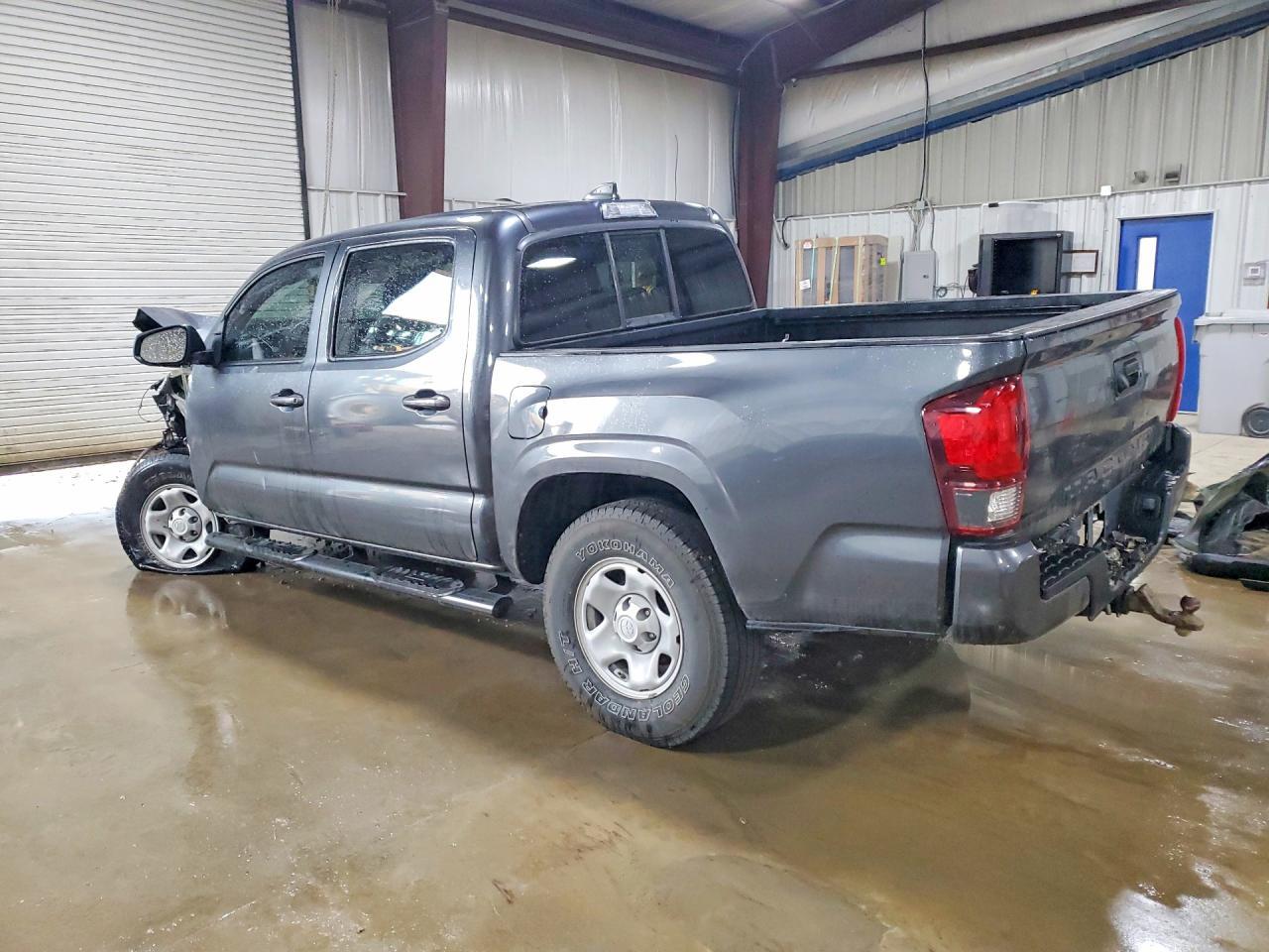 2023 Toyota Tacoma Sr V6 - Фото 2