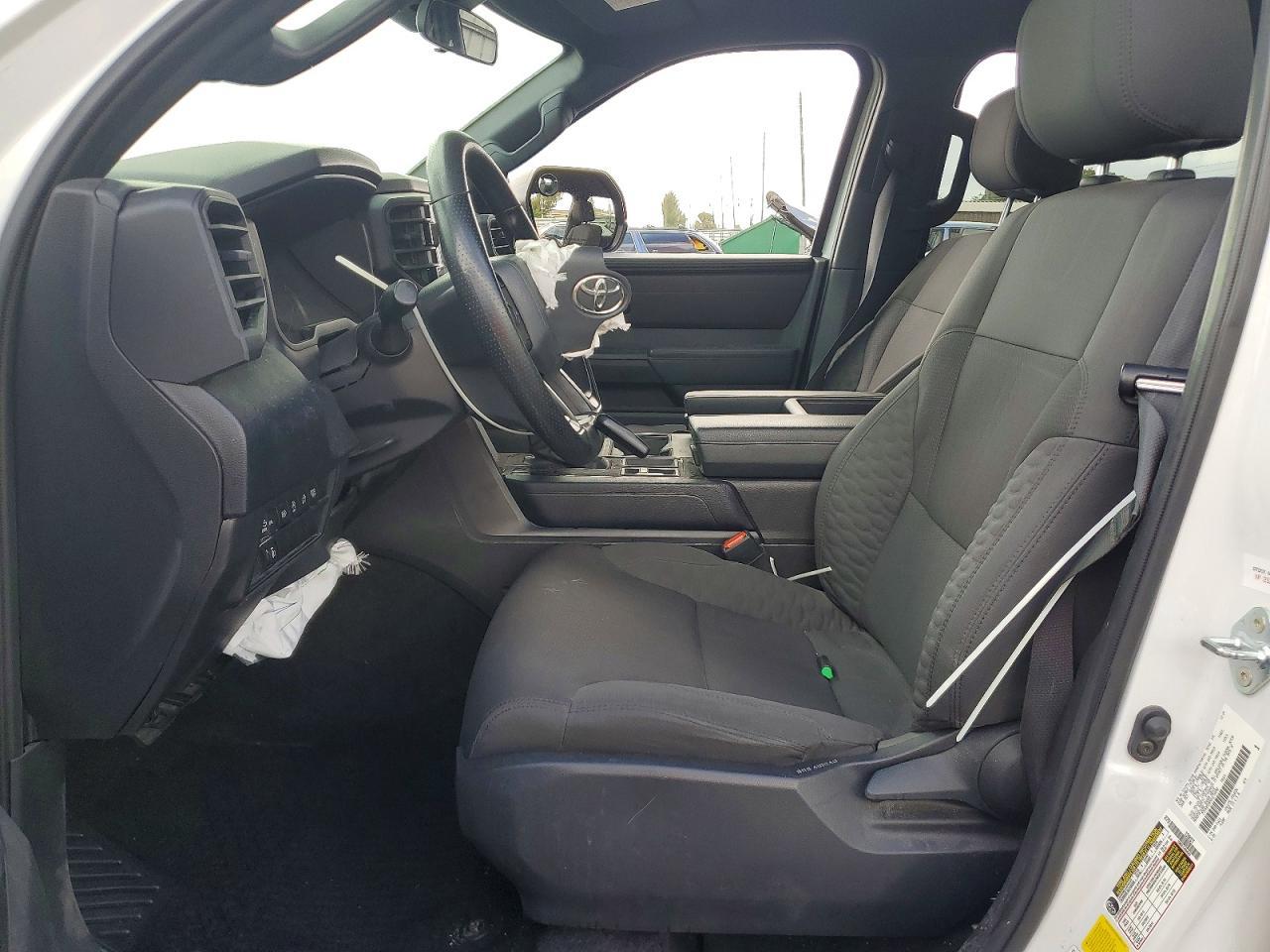 2025 Toyota Tundra Sr - Image 7