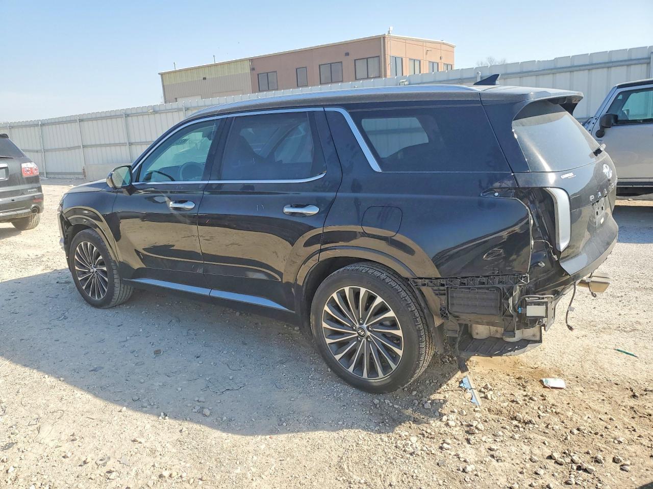 2023 Hyundai Palisade Calligraphy - Фото 2