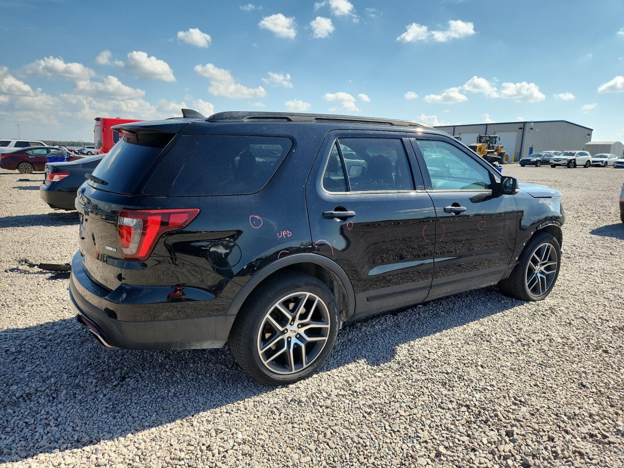 2016 Ford Explorer Sport - Фото 3