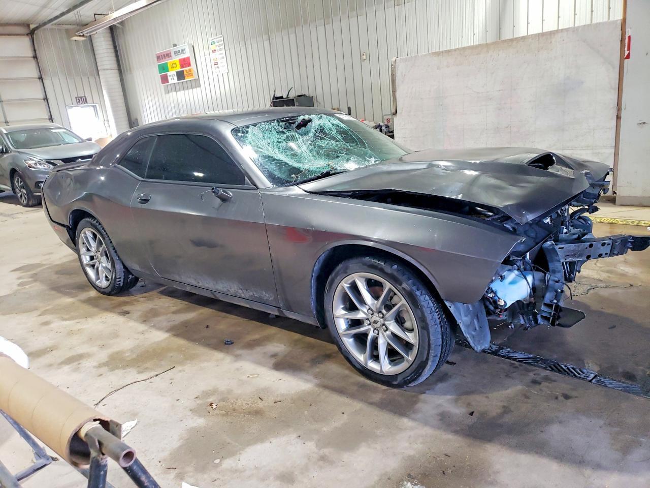 2022 Dodge Challenger Gt - Фото 4
