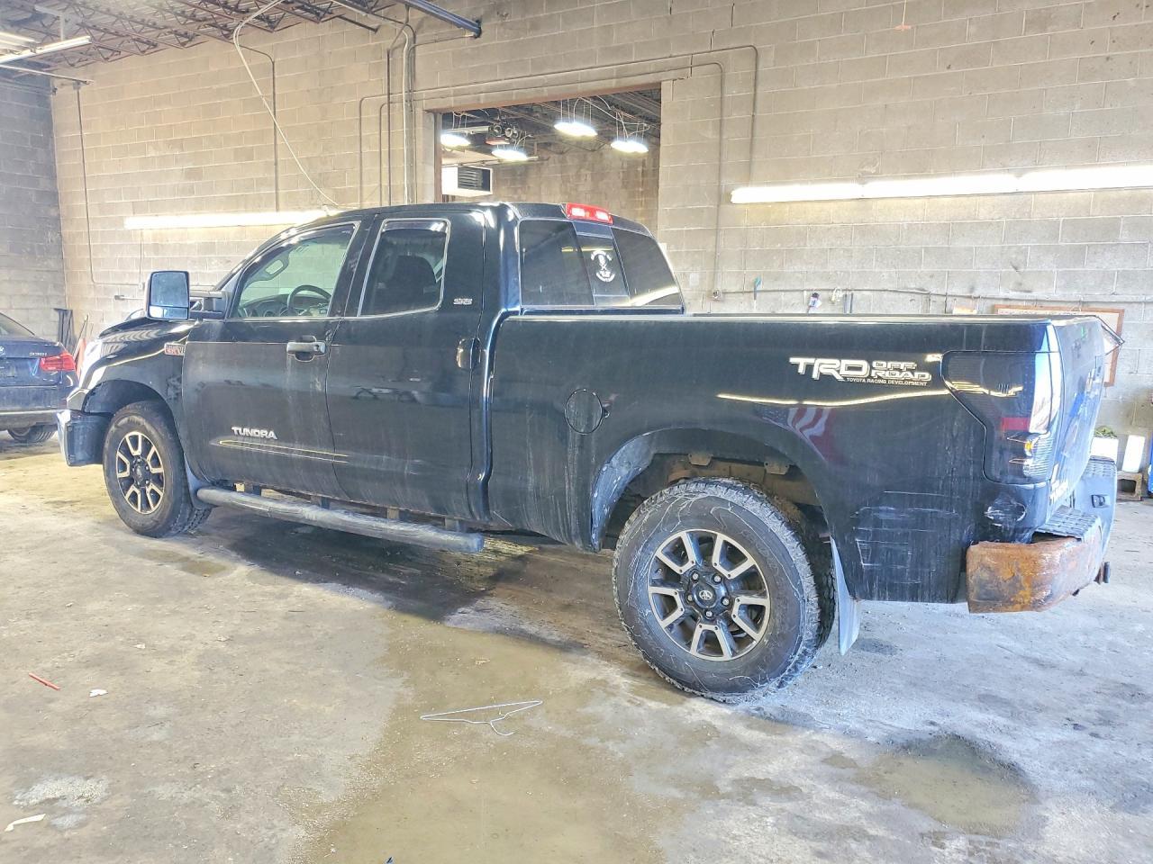 2010 Toyota Tundra Grade - Image 2