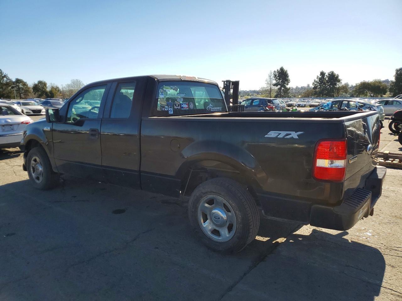 2007 Ford F150 - Image 2